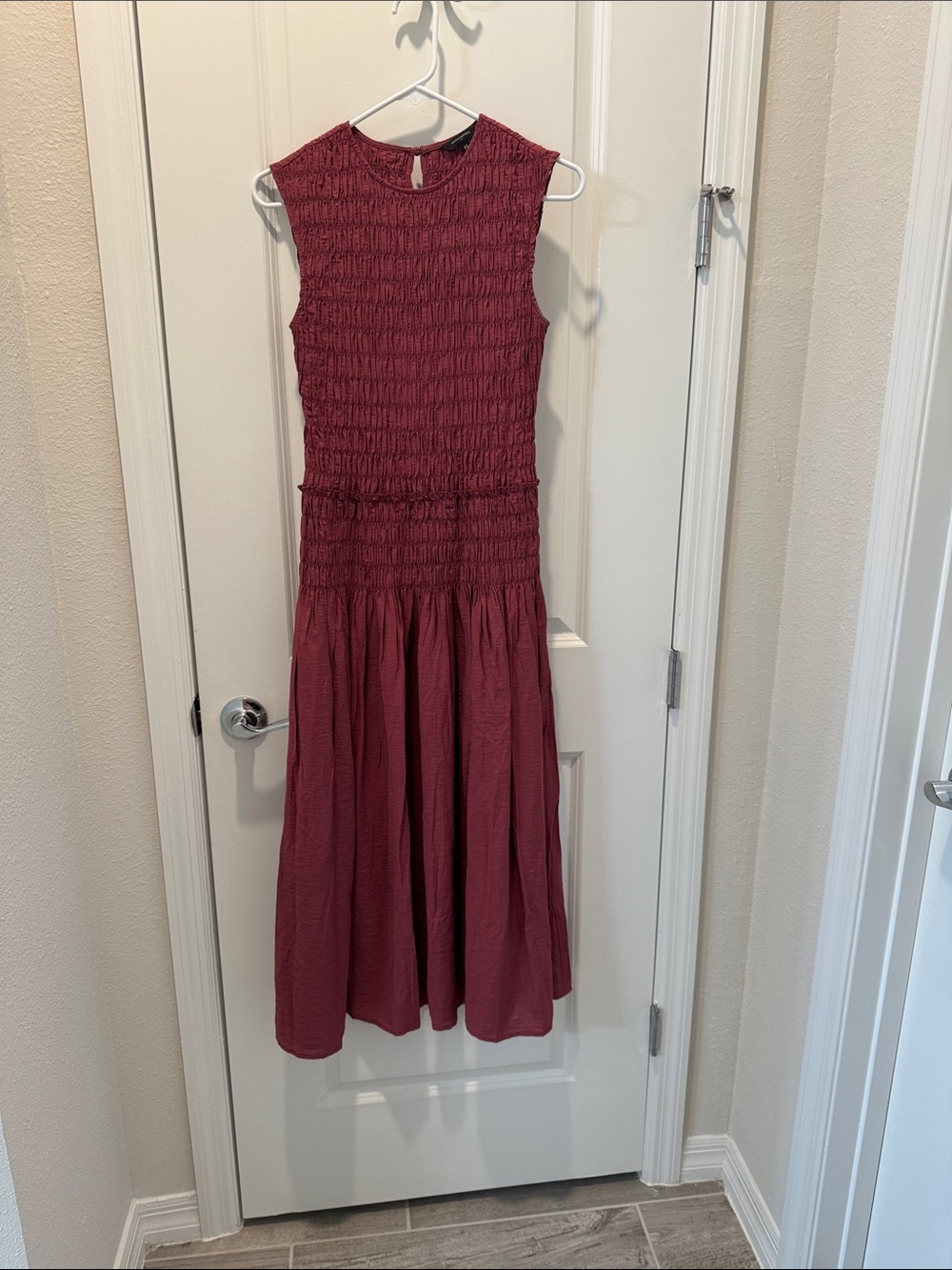 Banana Republic Sleeveless Smocked Midi Dress in Burgundy